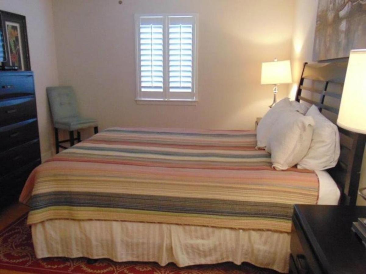W2 Ocean Walk Resort Upstairs 2 Bed King And Two Twins Next To Back Pool St. Simons Island Zewnętrze zdjęcie