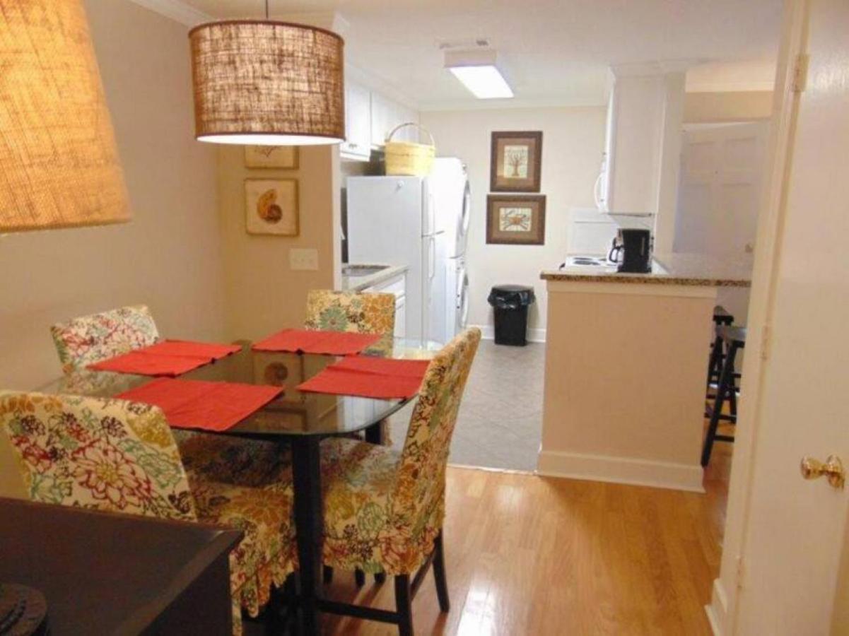 W2 Ocean Walk Resort Upstairs 2 Bed King And Two Twins Next To Back Pool St. Simons Island Zewnętrze zdjęcie