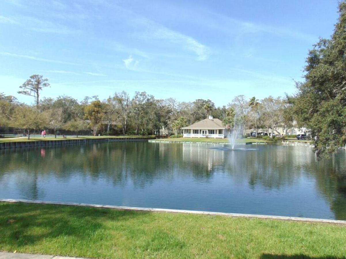 W2 Ocean Walk Resort Upstairs 2 Bed King And Two Twins Next To Back Pool St. Simons Island Zewnętrze zdjęcie
