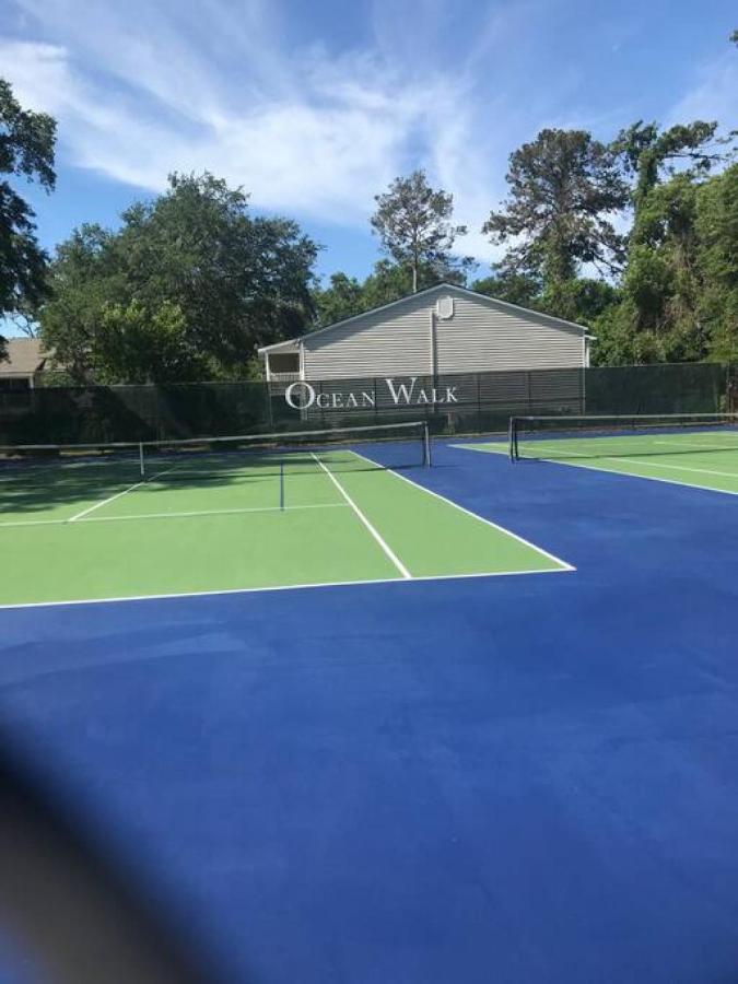 W2 Ocean Walk Resort Upstairs 2 Bed King And Two Twins Next To Back Pool St. Simons Island Zewnętrze zdjęcie